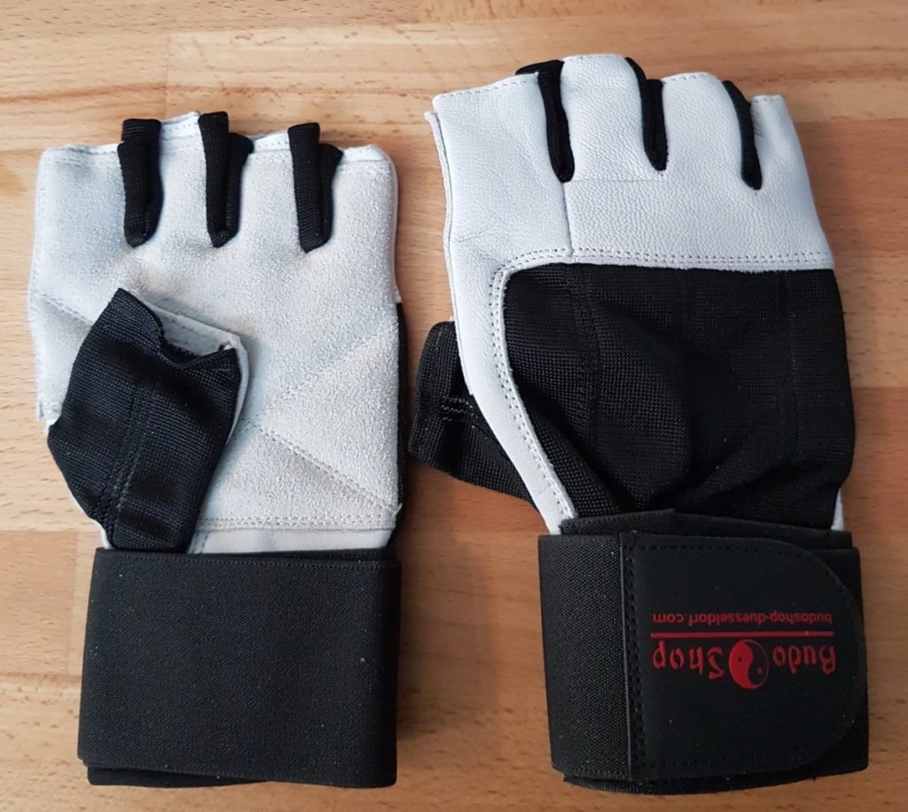 chrita sports handschuhe
